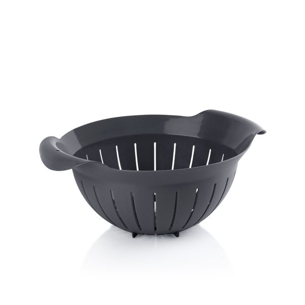 Round strainer
